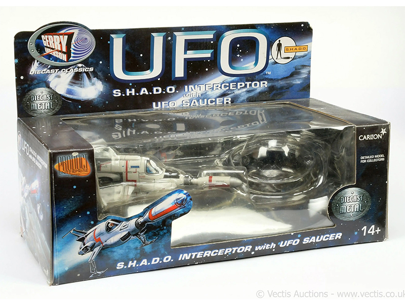 S.H.A.D.O. Interceptor with UFO Saucer